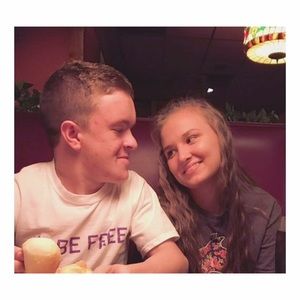 Meet your Posher, Kiley